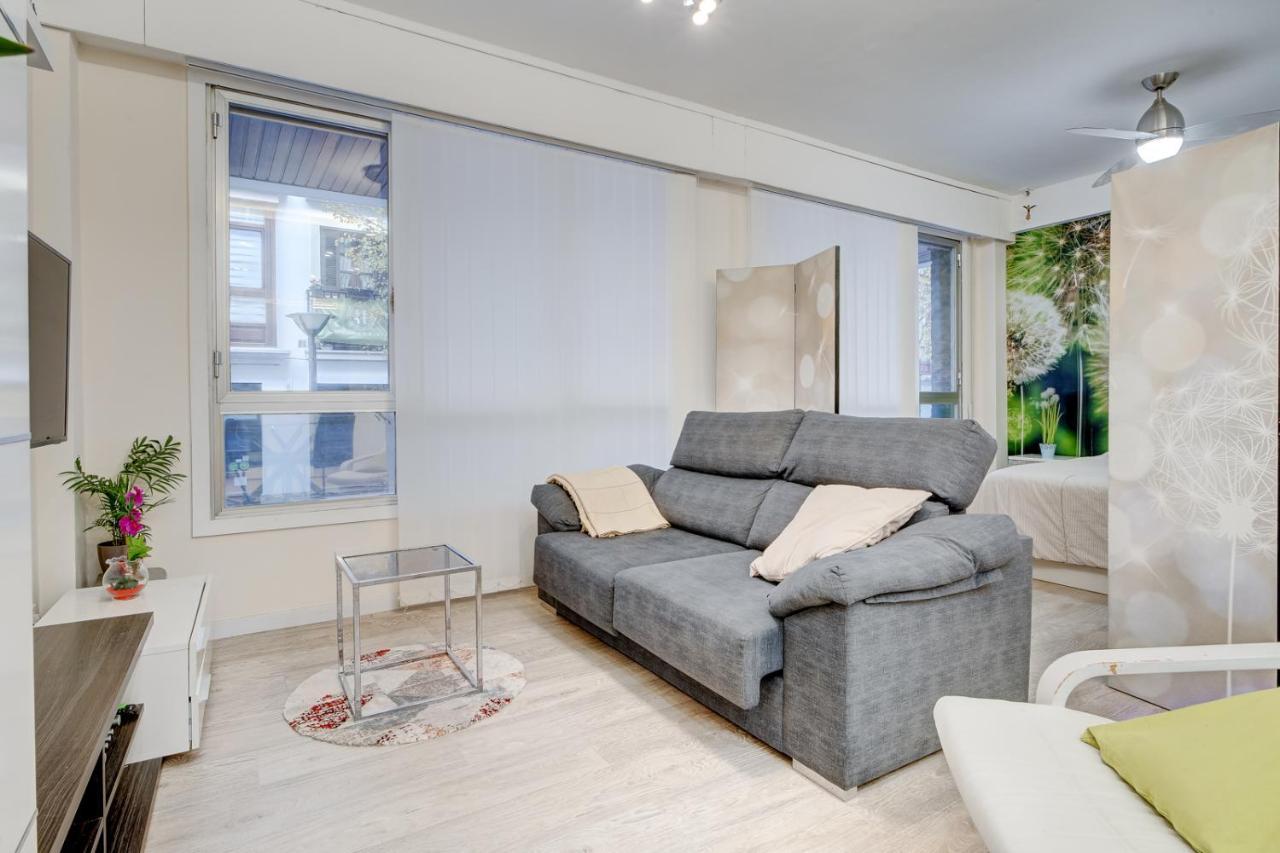 Precioso Apartamento Cercano Al Mar, Parking, 4 Pax Fontarrabie Extérieur photo
